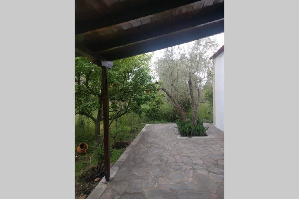 Irinis Cottage Кала Нера Екстериор снимка