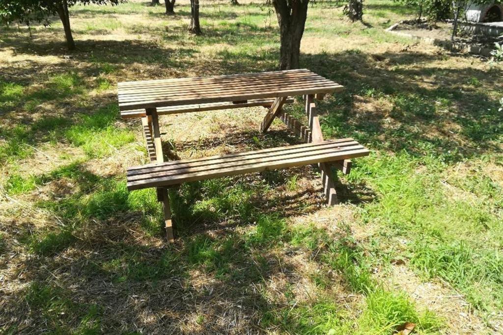 Irinis Cottage Кала Нера Екстериор снимка